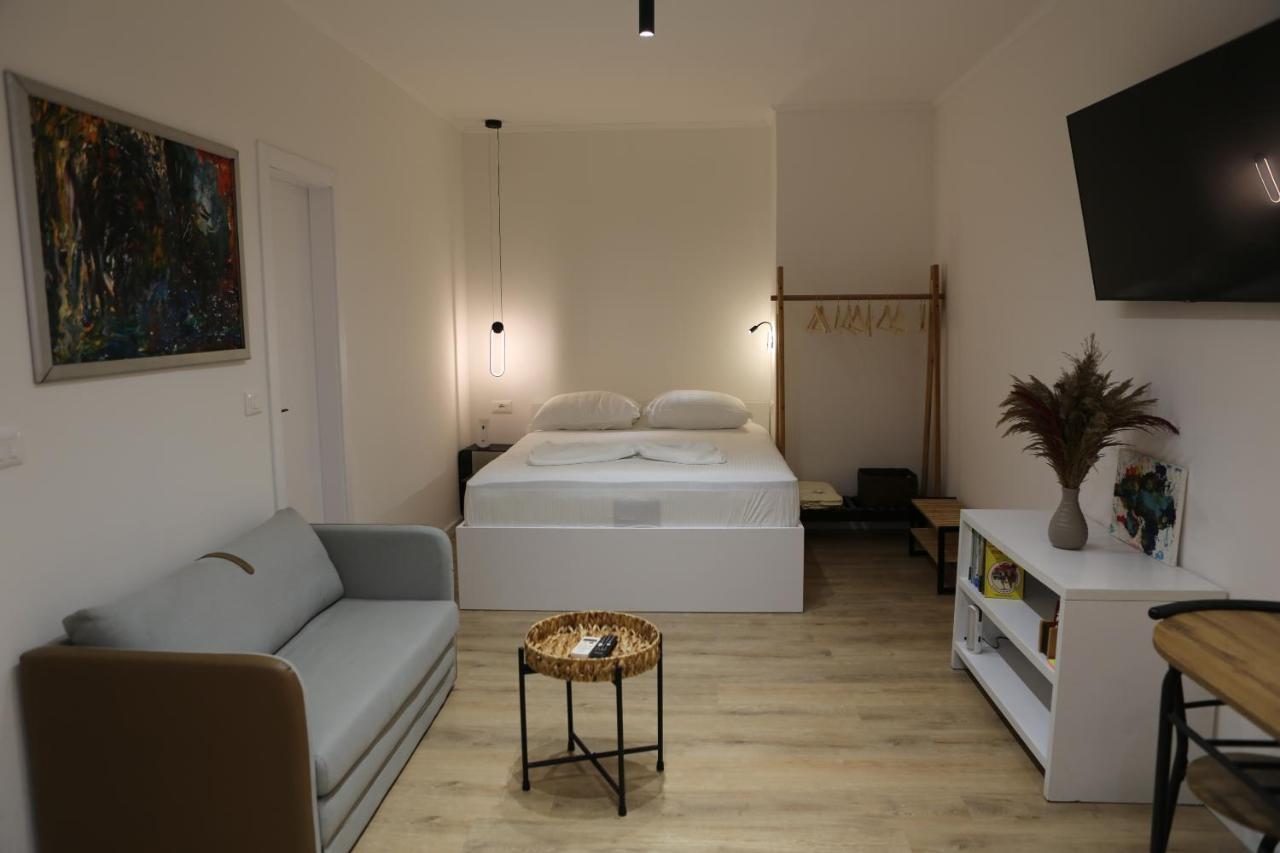 Blloku Studio Apartament Тирана Екстериор снимка